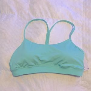 Lululemon Flow Y Nulu Bra Light Support A-C Cups